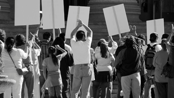 Constat de grève ou de piquet de grève : sécuriser les faits en cas de conflit social